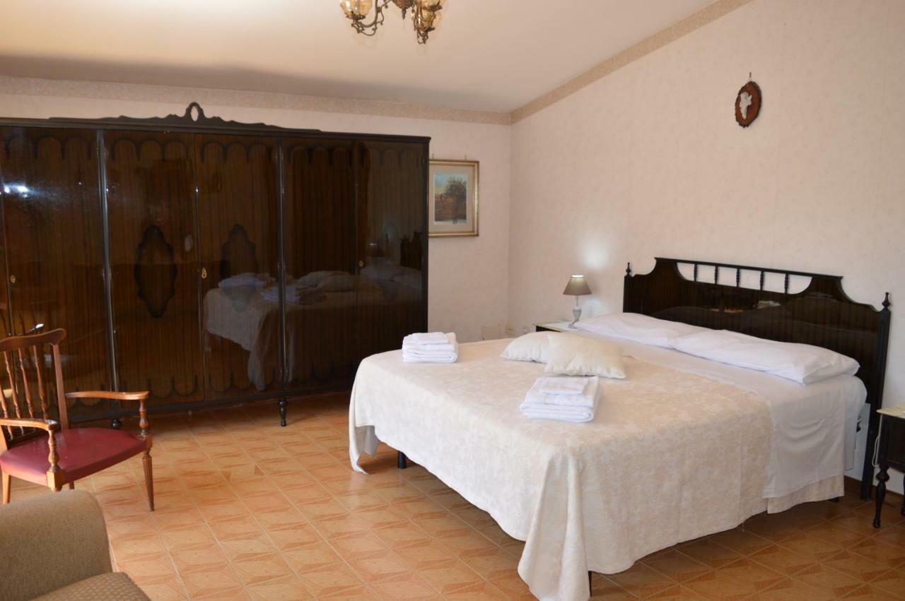 La Piazzetta Apartamento Bolsena Exterior foto